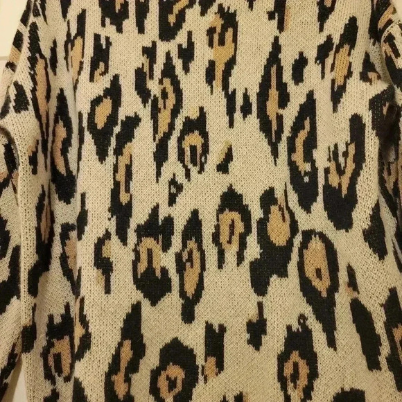Nordstrom PLY Cashmere Animal Print Sweater Sz S Cheetah Leopard Mock Neck - Picture 4 of 7